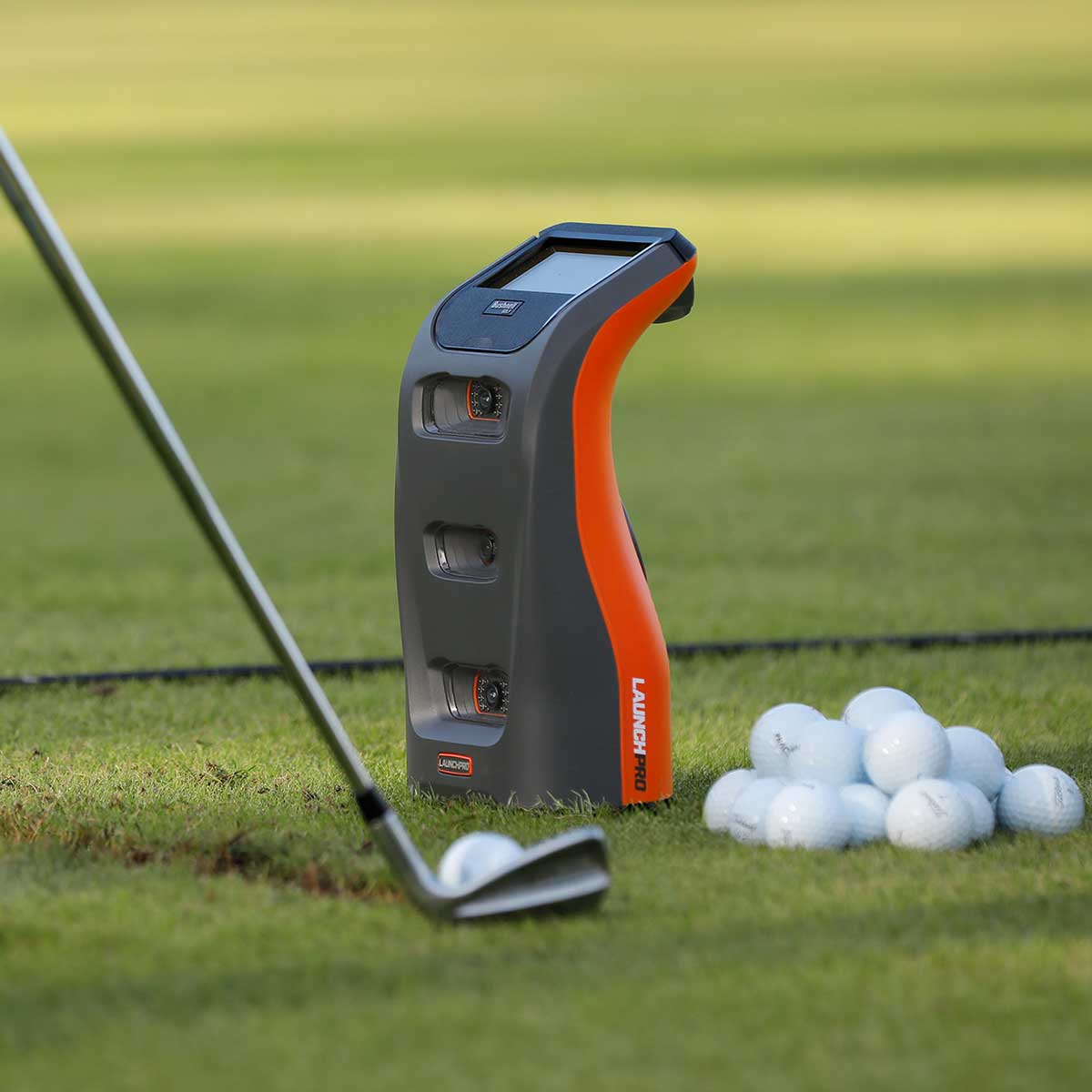 Bushnell Launch Pro Circle B Golf Launch Monitor & Simulator